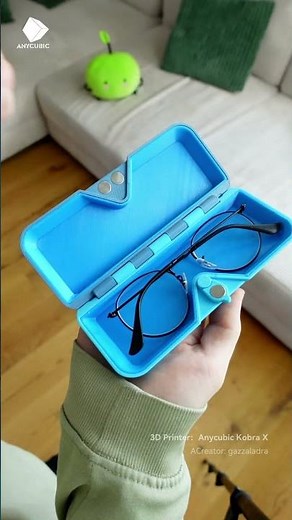 Anycubic Kobra X in Action: One-Handed Glasses Case