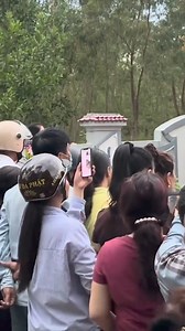 109K reactions · 2.4K shares | Hãy cùng theo dõi thầy nha cả nhà | Vân Thùy Bolero | Facebook