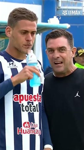 Guede habla con Federico Girotti para su ingreso al campo | ADT vs Alianza Lima