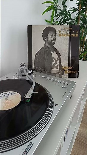 Lajaune Williams - Sweet Reggae Music - Reggae Vinyl #Shorts