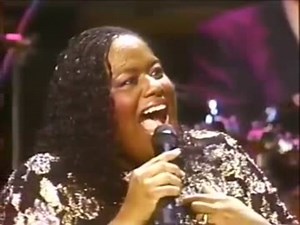 Jennifer Holliday - His Eye Is On The Sparrow
