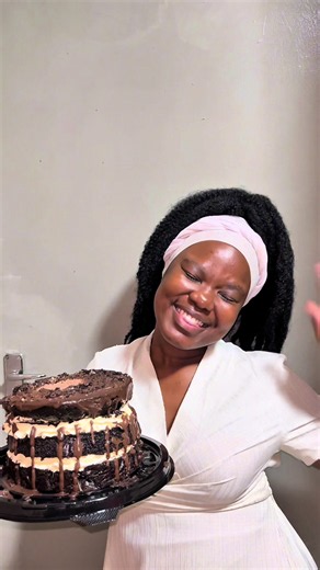 Bibi’s Bakery Cake Review — A Definite 10/10