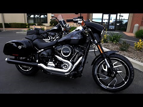 2021 Harley-Davidson Sport Glide (FLSB) Vs Heritage Classic (FLHCS) // Test Ride and Comparison