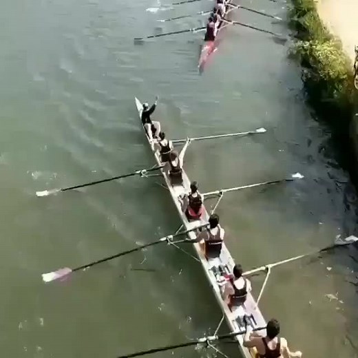 🚨⚠️Rowing crash! ⚠️🚨 Tag your coxswain! #rowing #rudern #remo #aviron #canottaggio #boat #worldrowing #rowingpost #rowingispassion #rowingpassion #rowingmotivation #rowingfamily #rowingworld #crash #rowingproblems #rowingfail #love #oxford #totalrowing 🎥: mertoncollegebc