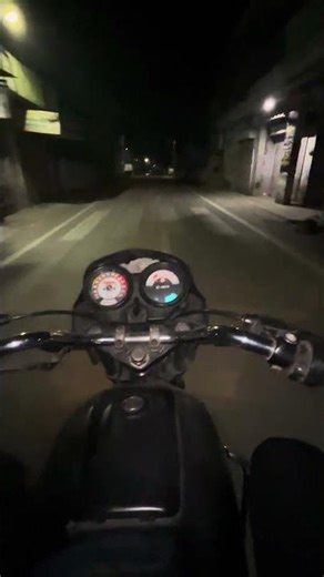 Splendor bike old model bike ride night view