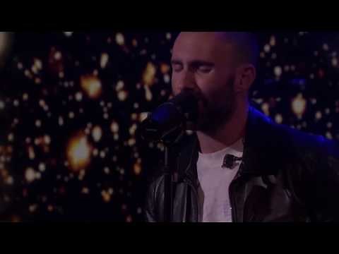 Maroon 5 - Memories (Music Video)