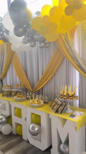 How cute is this prom send off …. Book your today … full packages available #EventGoals #BalloonDecor #LuxuryEvents #DevineDelightsDecor