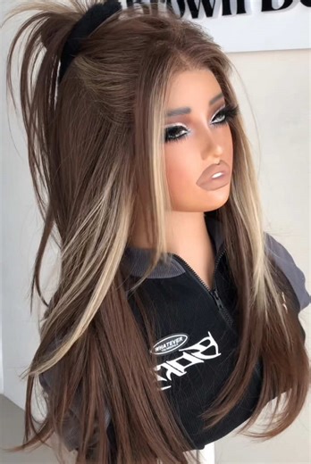 Stylish Brown Peek-a-Boo Wig for Side Parts