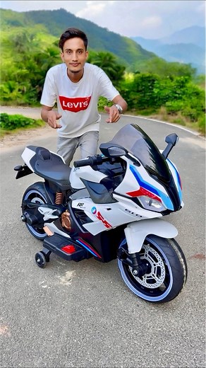 29K views · 3.4K reactions | BMW RC MOTORCYCLE UNBOXING & FITTING DEKO BHI  #short #explorepage #unboxing #bike #review #badrulshorts | Badrul Shorts | Facebook