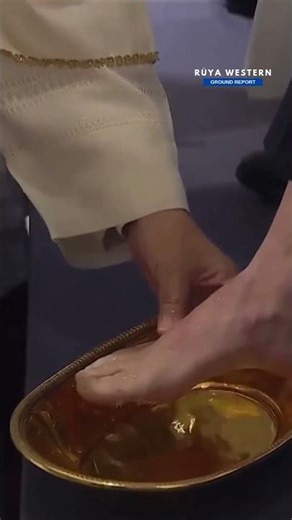 Pope Leo Washes Feet of 12 Roman Priests