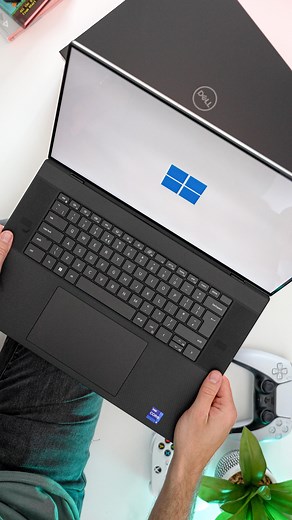 Tom | The Tech Chap on Instagram: "Unboxing the 2022 Dell XPS 17 (9720)!  - i9-12900HK - RTX 3060 - 32GB DDR5 - 17” 4K IPS - 16:10 60hz - 4x TB4 + SD Card Can this beat the MacBook Pro 16?? #unboxing #laptop #dell #asmr #tech #laptoplifestyle"