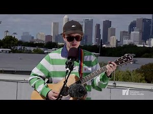 Cavetown, "Talk to Me" - Skyline Sessions