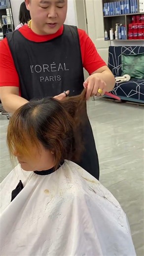 Here’s how to give a middle-aged woman a fresh, stylish, choppy short haircut.