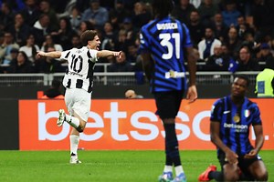 Inter 4-4 Juventus: Serie A highlights from legendary Derby d'Italia
