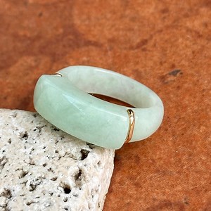 14K Yellow Gold Jadeite Stone Ring Size 7 - Etsy