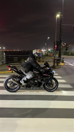 誰かに撮ってほしい｜GSX-R1000Rで写真を撮る方法と撮影アイデア