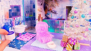 DIY Miniature Christmas Dollhouse Loft | DIY by Pipe-Cleaner-Crafts B