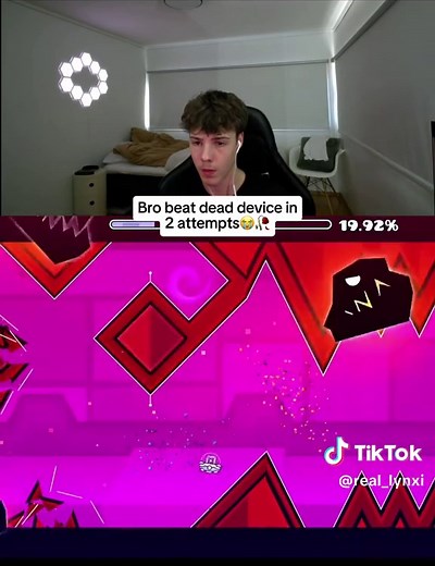 Geometry Dash Easy Level Gameplay