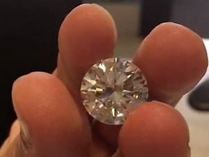 Ever see a million dollar diamond? Get the most for your money whether you're spending $1k or $1m on Rare Carat https://goo.gl/7SPQw3 | Rare Carat