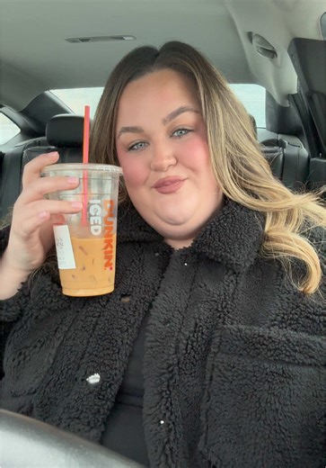sydney runs on @Dunkin' #icedcoffee#dunkin#dunkindonuts#americarunsondunkin#coffee