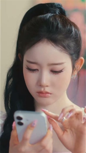 STAYC '2 LOVE' MV