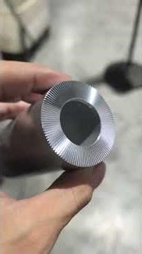 Le moletage est un outil qui crée un motif net et uniforme #mecano #ingénierie