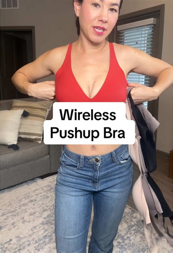 So comfortable. So affordable. @VertVie #wirelessbra #pushupbra #brareview