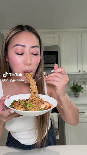 Vietnamese Stir-Fry Noodles with Shrimp & Water Spinach