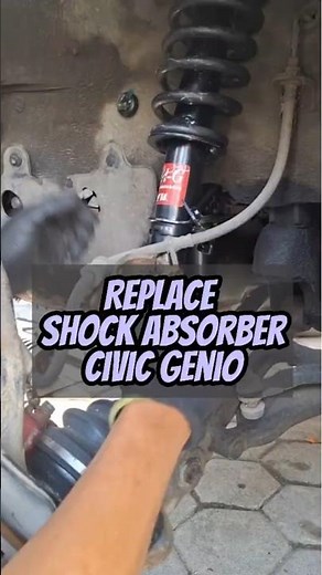 REPLACE SHOCK ABSORBER #hondacivic #civicgenio #shockabsorber #shockbreaker #automobile #mechanic
