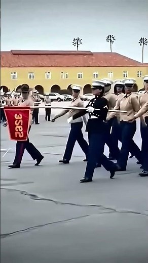 Women of the USMC – Graduation Day at Parris Island #marines #bootcamp #usmc #military #army