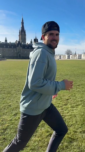 Best Friend Roast: Laugh Together with Humor