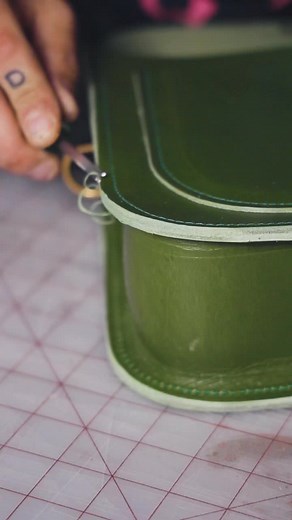 Beveling an Edge: A Handmade Leather Workshop Process