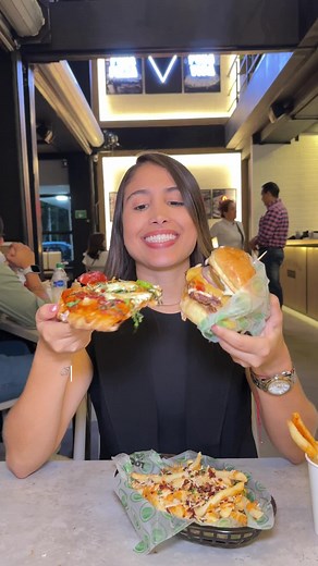 Nuevo lugar en Cali: Artesana Pizza y Local Burger