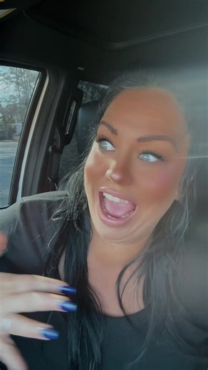 Swamp Barbie🐊 | Emerald ✨🎀🖤 (@swamp_barbie)’s videos with No One Else On Earth - Wynonna Judd