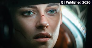 ‘Underwater’ Review: Wobbly Sea Legs