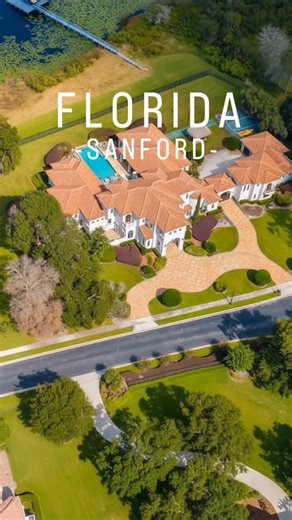 Diana Gonzalez | Tu REALTOR ®️ en Florida - LPT Realty on Instagram: "💬 Comment INFO for more details 🏡 Exclusive waterfront estate in a guard-gated community 🌊 Double lot with private dock & direct water access 🏊 Infinity-edge pool & resort-style outdoor living 🧘 Wellness retreat with sauna, massage room & fitness studio 🎳 Private bowling lane + home theater 🏠 Detached guest house 📐 Over 2 acres | 5 beds | 7 baths | 6-car garage 📍 Just minutes from Orlando ✨ Privacy, luxury & resort-st