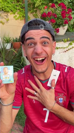 I'm DYING my HAIR the COLORS of the SPANISH FLAG!