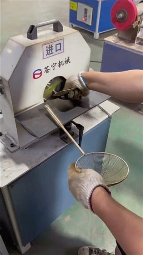 suymmetrical grinding of both sides of the parting line of the hardware tools#stickwelding