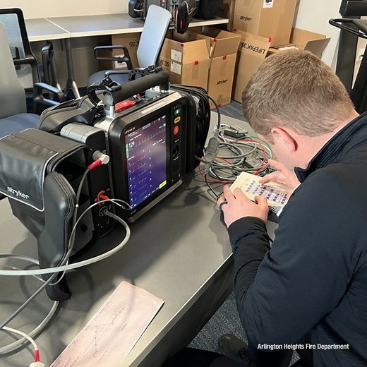 Arlington Heights Fire Department Introduces LIFEPAK 35 Monitor Defibrillators to EMS Assets