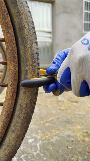 Say Goodbye to Sweating, Share of Effortless Tire Removal Tips