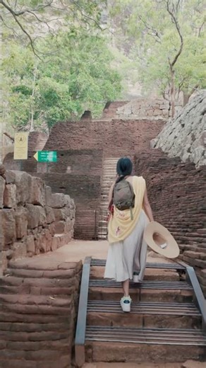 Climbing the Sigirya Rock