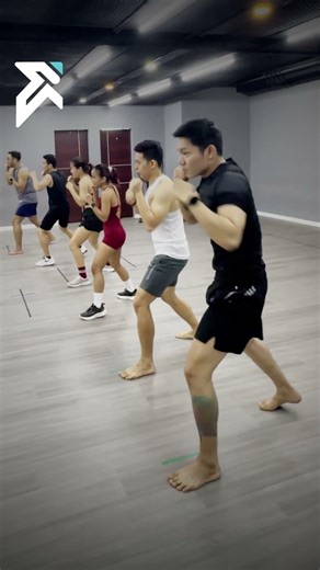Level Up Team ရဲ့ နောက်ထပ် ဂုဏ်ယူစရာ ခြေလှမ်းသစ်! 🥊🔥 Instructor David