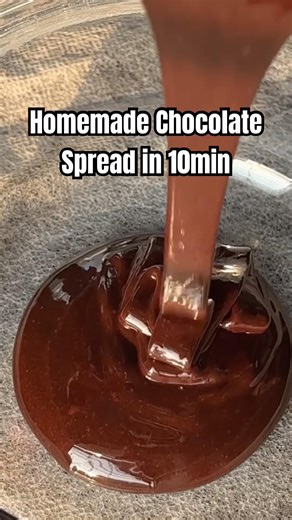 Homemade Chocolate Spread in 10min #easyrecipe #foodshorts #healthy #recipe #chocolate #quickrecipe