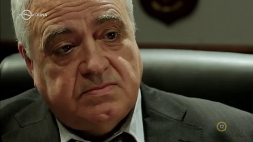 Rex Rómában S16E01