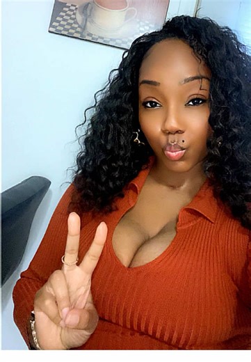 ✌🏽✌🏾✌🏿