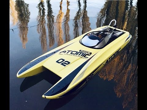 792-4 Racent Atomic Catamaran Racing Boat
