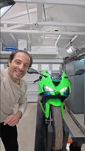 Here’s the Top Five Things We Like About Kawasaki’s 2026 Ninja ZX-6R