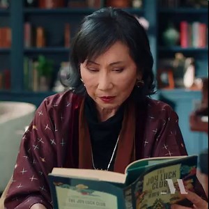 Bestselling novelist Amy Tan teaches you how to write powerful fiction that reflects your experience. | MasterClass