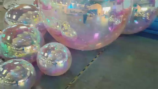 Deluxe Inflatable Mirror Balls Sphere Christmas Colorful Giant Reflective Gold 0.6m Inflatable Mirror Ball Decoration
