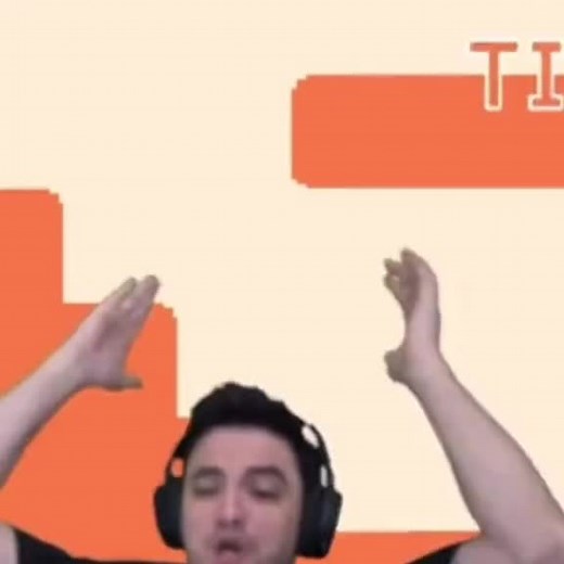 Felipe Neto returns to Pico Park 🌋🔥